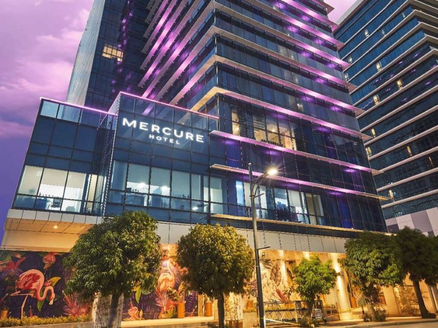 머큐어 호텔 외부